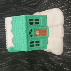 1995 Bluebird: Polly Pocket McDonald's Chalet